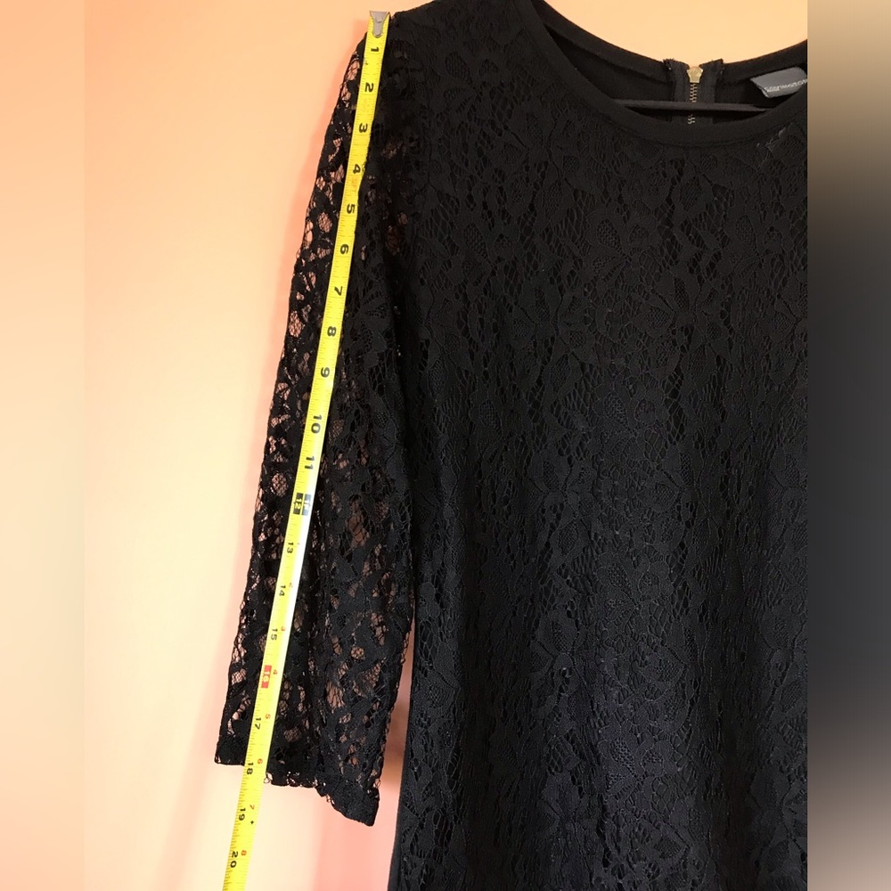 Covington Lace Black Women's Blouse - Picture 6 of 14